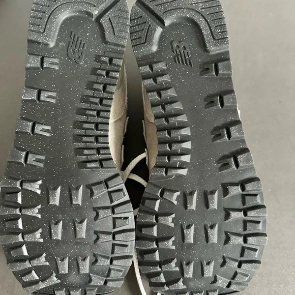 New Balance 574 Core Grey Womens Size 8 - Picture 9 of 13